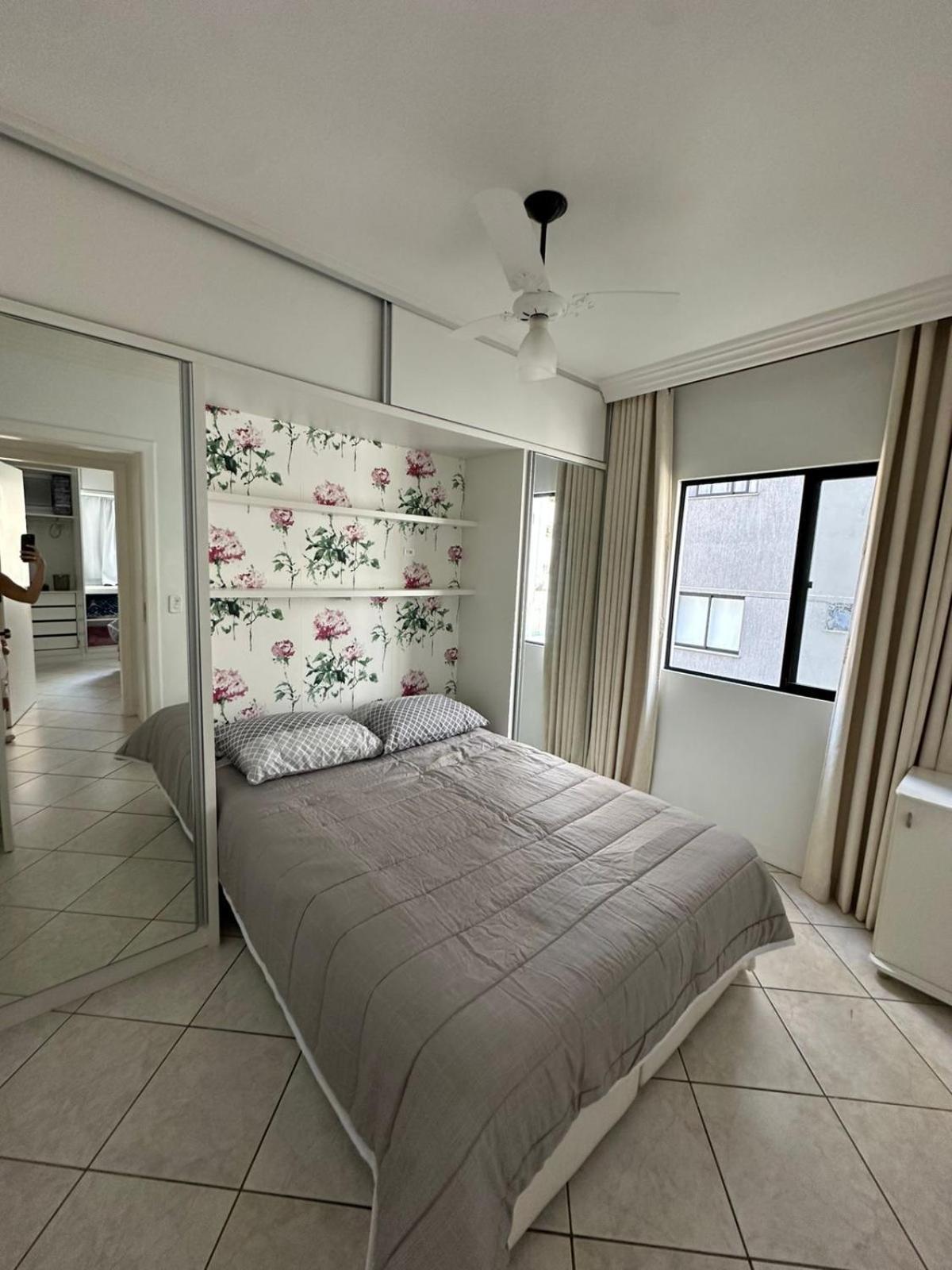 Apartamento No Centro De Bc Proximo Ao Calcadao *